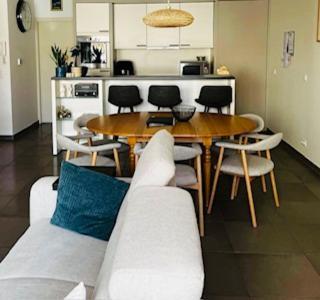 Appartement Met Zicht Op Zee Кнокке-Хейст Экстерьер фото